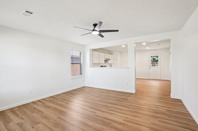 3920 Gray Oak Place, Dallas, TX 75212