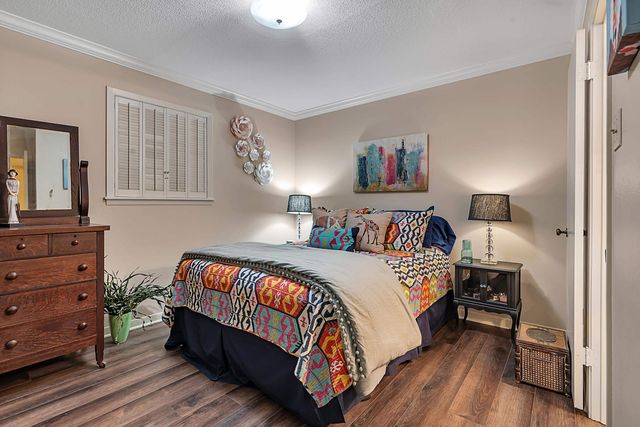 2011 E Warwick, Longview, TX 75601