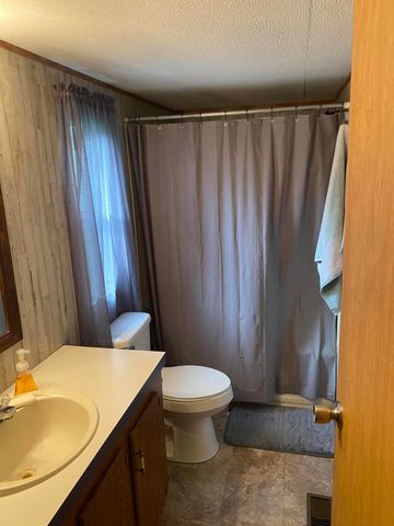 1280 Stonegate Drive, Burnside, KY 42519