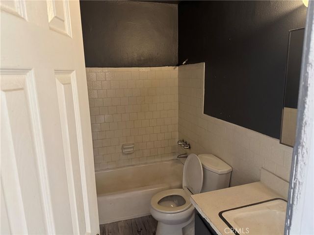 7223 Pickering 6, Whittier, CA 90602