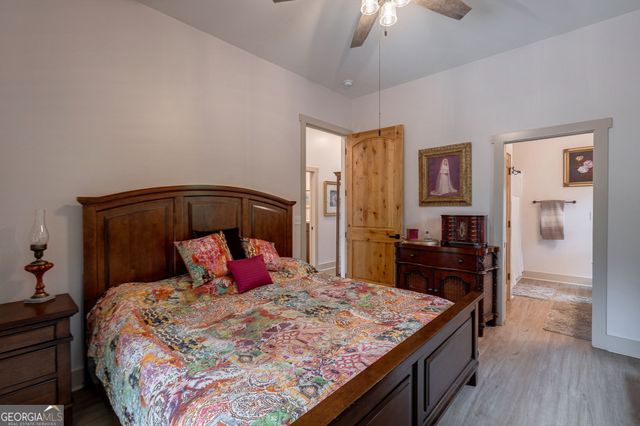 1364 Old Bishop Road, Bishop, GA 30621