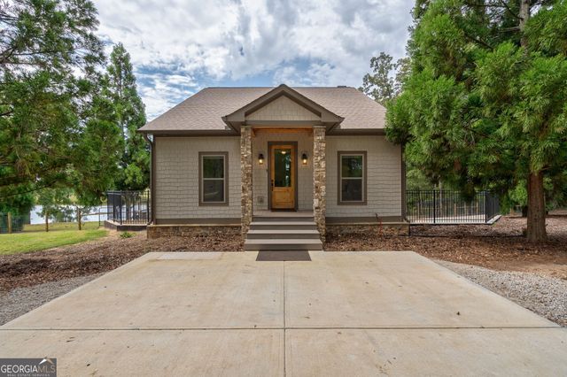 1364 Old Bishop Road, Bishop, GA 30621