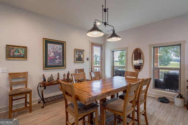 1364 Old Bishop Road, Bishop, GA 30621