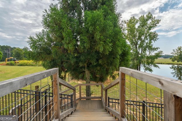 1364 Old Bishop Road, Bishop, GA 30621