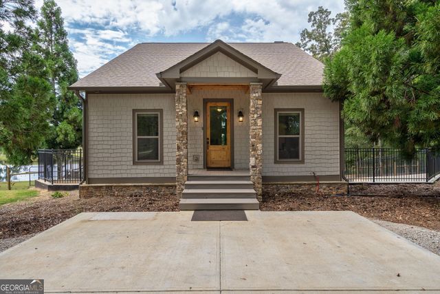 1364 Old Bishop Road, Bishop, GA 30621