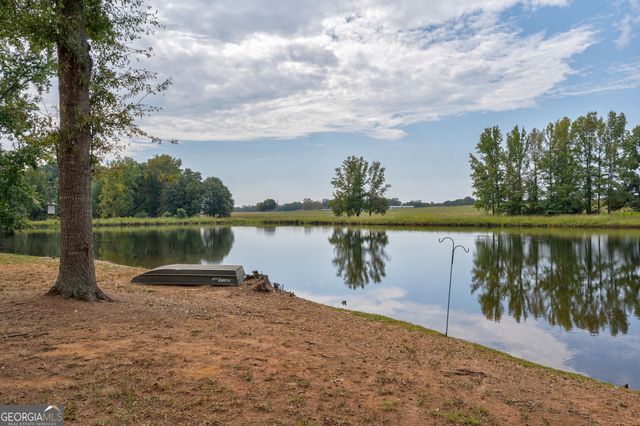 1364 Old Bishop Road, Bishop, GA 30621