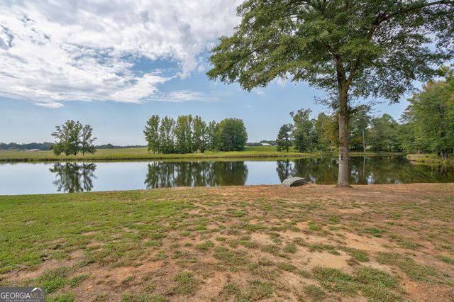 1364 Old Bishop Road, Bishop, GA 30621