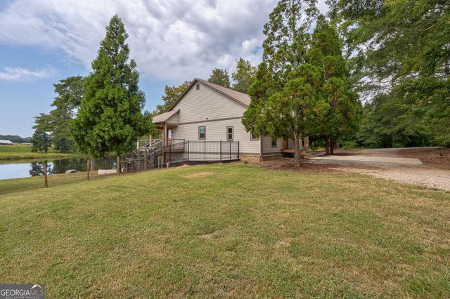 1364 Old Bishop Road, Bishop, GA 30621