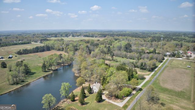 1364 Old Bishop Road, Bishop, GA 30621