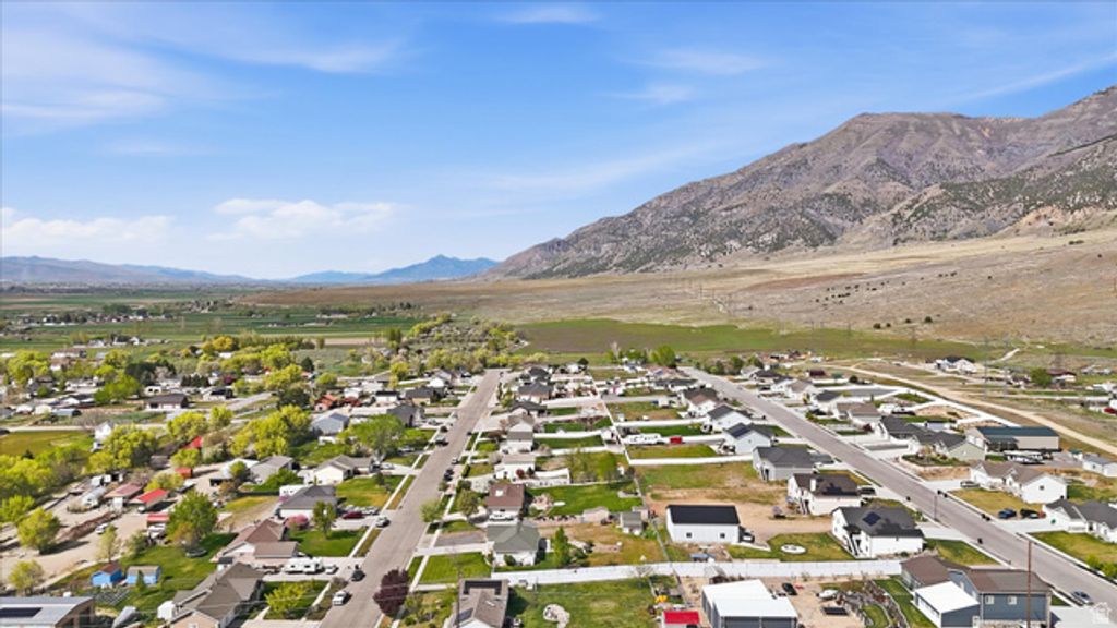 Image 34 of property listing at 6990 N 2350 W, Honeyville, UT 84314