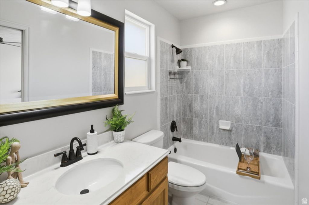 Image 5 of property listing at 6990 N 2350 W, Honeyville, UT 84314