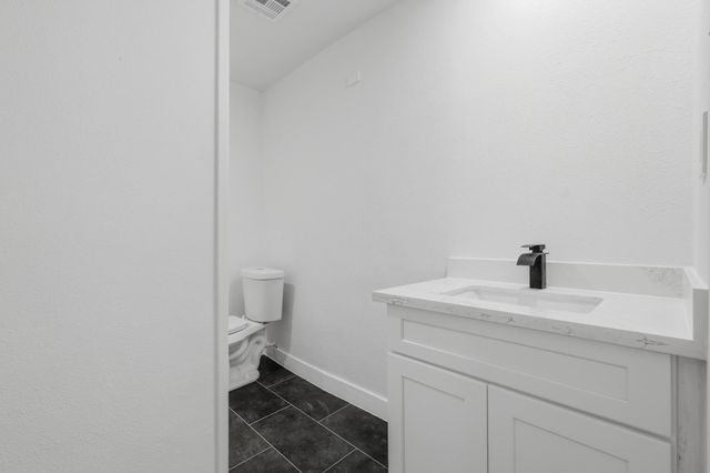 2716 Windsor Lane, Pasadena, TX 77506