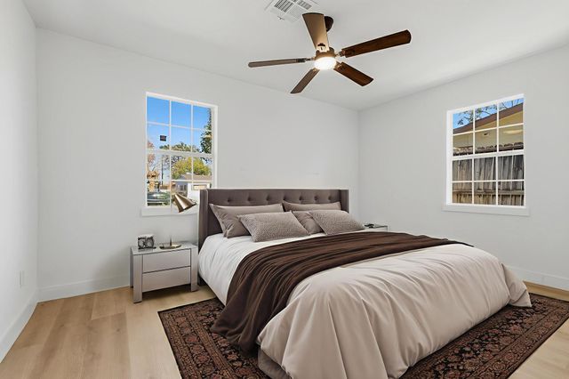 2716 Windsor Lane, Pasadena, TX 77506