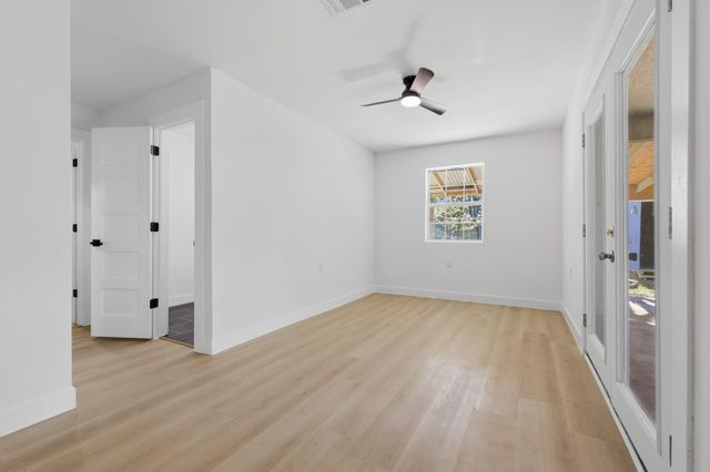 2716 Windsor Lane, Pasadena, TX 77506