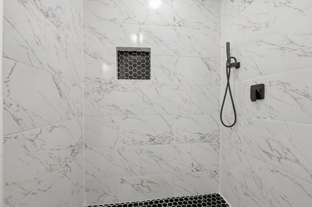 2716 Windsor Lane, Pasadena, TX 77506