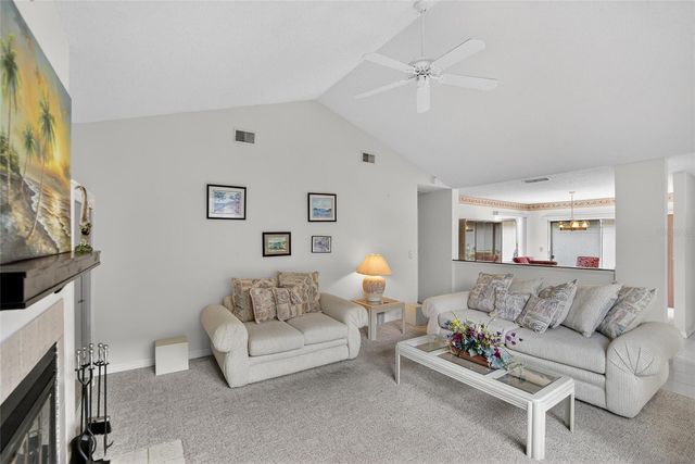 7041 SILVERMILL DRIVE, Tampa, FL 33635