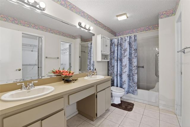 7041 SILVERMILL DRIVE, Tampa, FL 33635