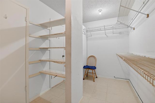 7041 SILVERMILL DRIVE, Tampa, FL 33635