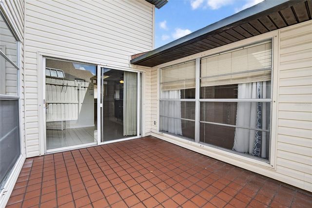 7041 SILVERMILL DRIVE, Tampa, FL 33635