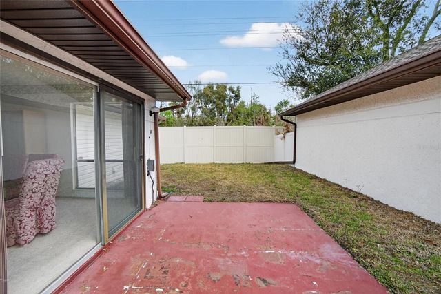 7041 SILVERMILL DRIVE, Tampa, FL 33635