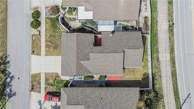 7041 SILVERMILL DRIVE, Tampa, FL 33635