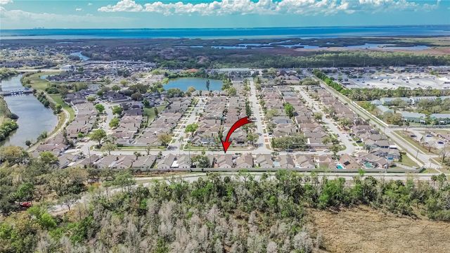 7041 SILVERMILL DRIVE, Tampa, FL 33635