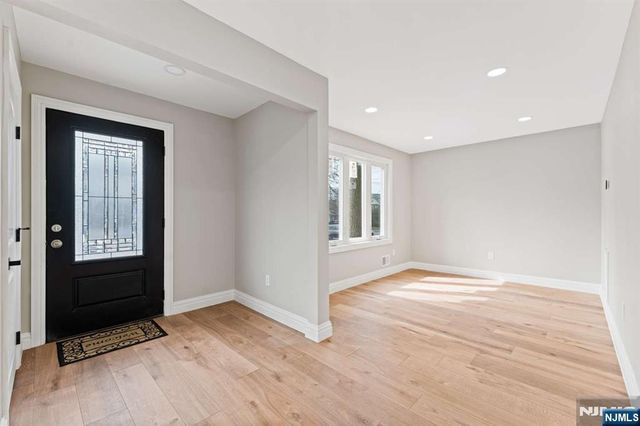 57 E Hudson Avenue, Englewood, NJ 07631