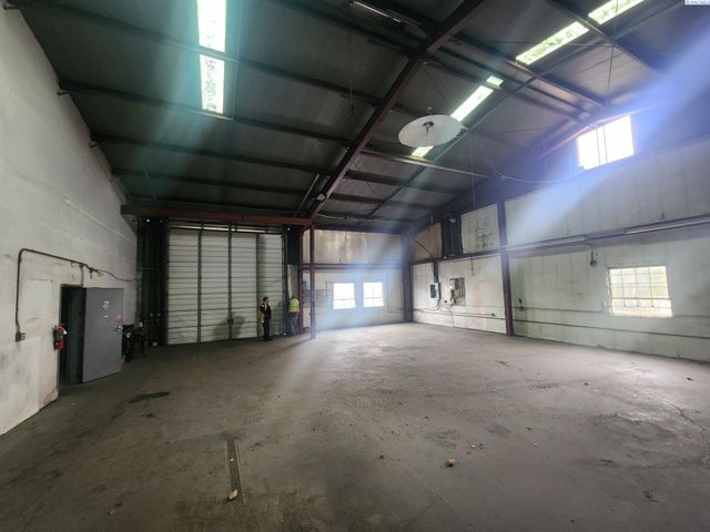 5003 W Clearwater, Kennewick, WA 99336