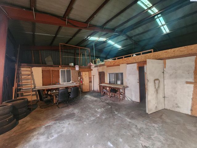 5003 W Clearwater, Kennewick, WA 99336