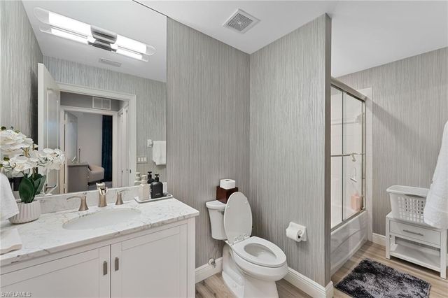 2710 Cypress Trace CIR # 3026, Naples, FL 34119