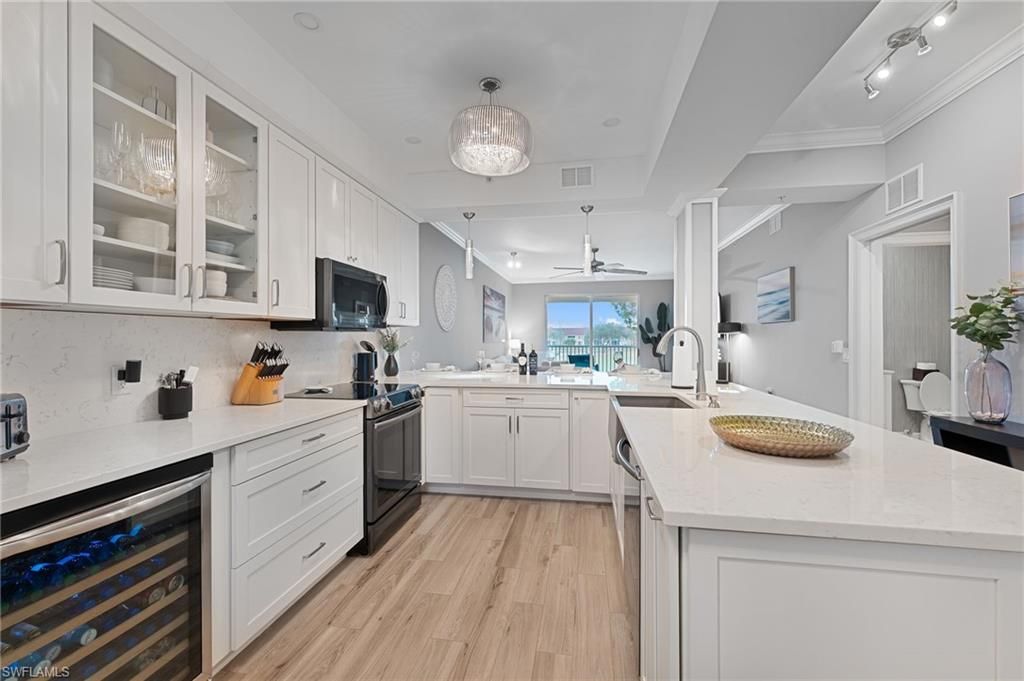 2710 Cypress Trace CIR # 3026, Naples, FL 34119