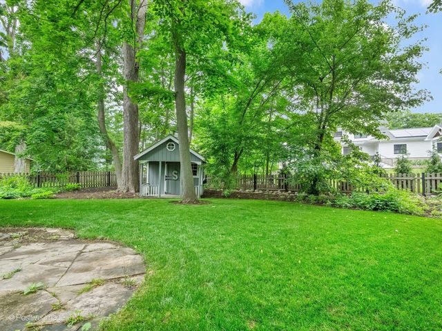 678 Oak Street, Glen Ellyn, IL 60137