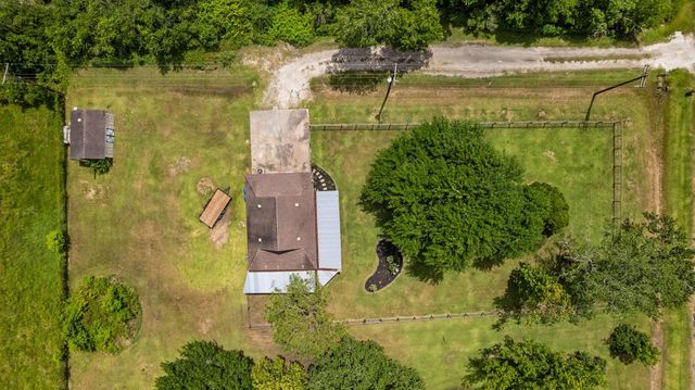 14302 Holland Road, Dickinson, TX 77539