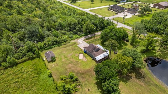 14302 Holland Road, Dickinson, TX 77539