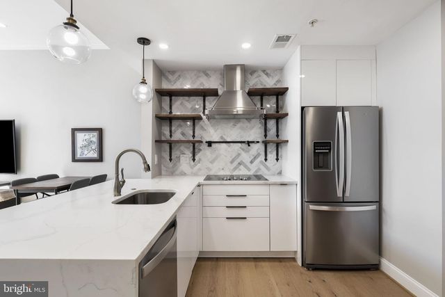 435 RHODE ISLAND AVE NW, Washington, DC 20001