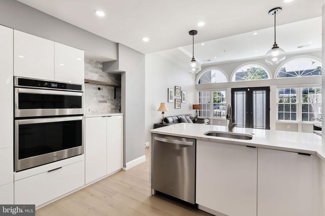 435 RHODE ISLAND AVE NW, Washington, DC 20001