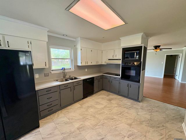 10387 Ridgely Dr, Baton Rouge, LA 70809