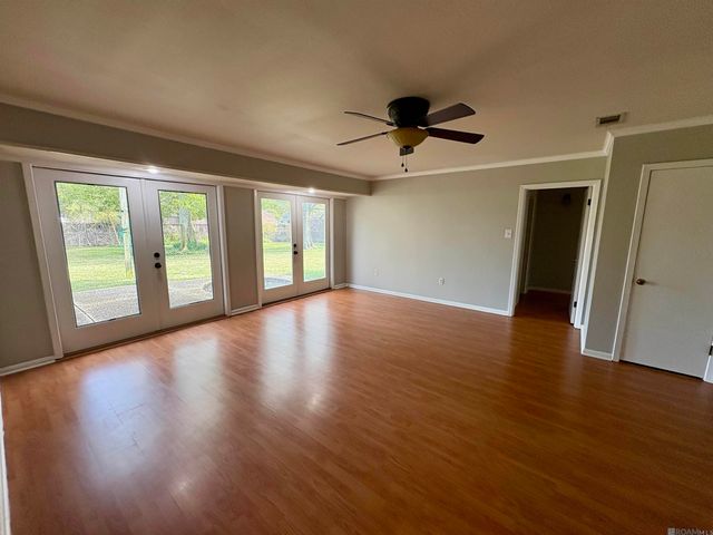 10387 Ridgely Dr, Baton Rouge, LA 70809