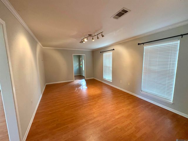 10387 Ridgely Dr, Baton Rouge, LA 70809