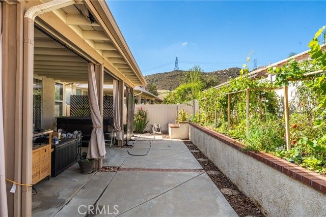 1851 Riviera, Banning, CA 92220