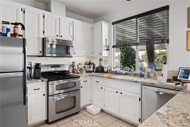 1851 Riviera, Banning, CA 92220