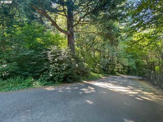 7324 Nw PENRIDGE Rd, Portland, OR 97229