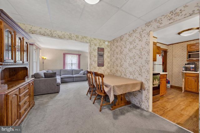 1469 LEHIGH PKWY S, Allentown, PA 18103