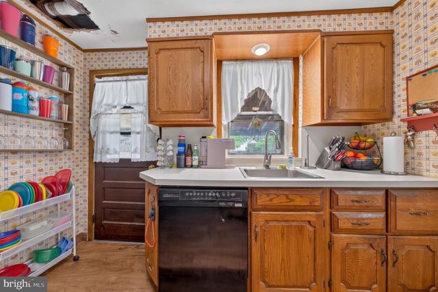 1469 LEHIGH PKWY S, Allentown, PA 18103