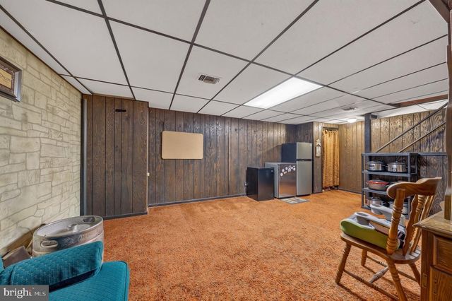 1469 LEHIGH PKWY S, Allentown, PA 18103
