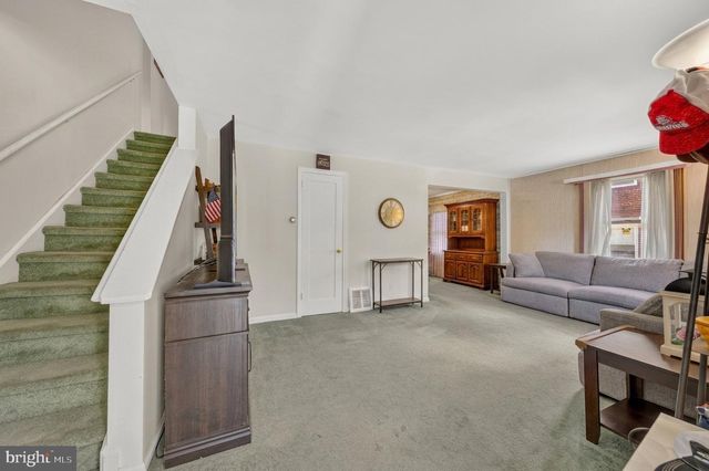 1469 LEHIGH PKWY S, Allentown, PA 18103