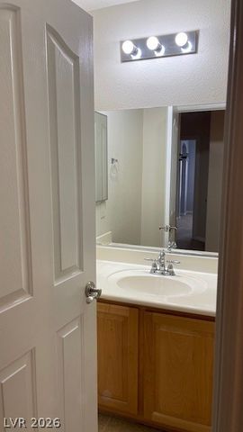 8664 Traveling Breeze Avenue 102, Las Vegas, NV 89178