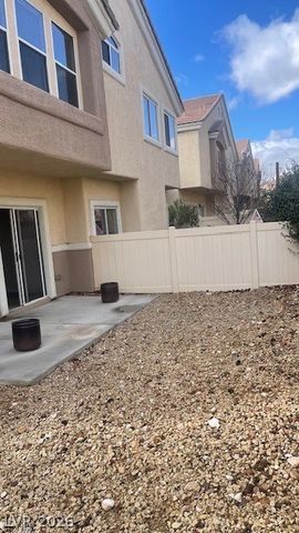 8664 Traveling Breeze Avenue 102, Las Vegas, NV 89178