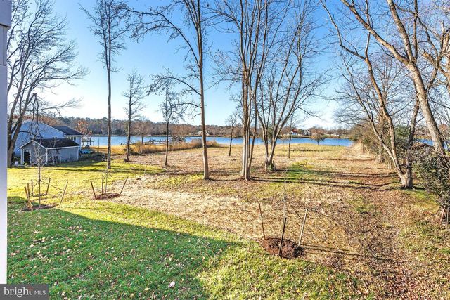 1757 HARBOR DR, Chester, MD 21619