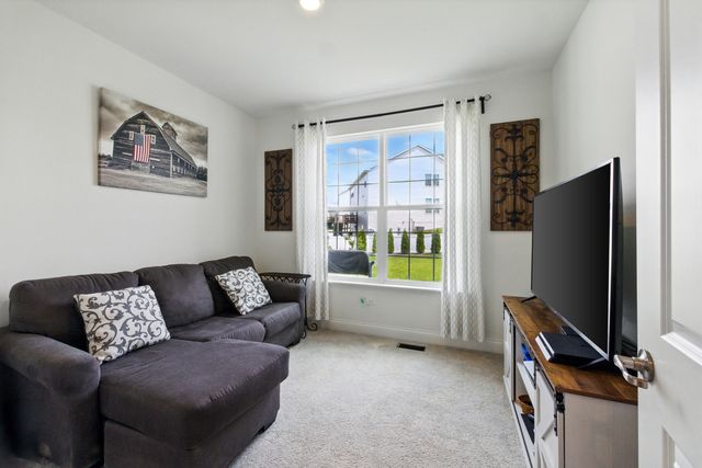 1455 Highbrook Avenue, Hampshire, IL 60140